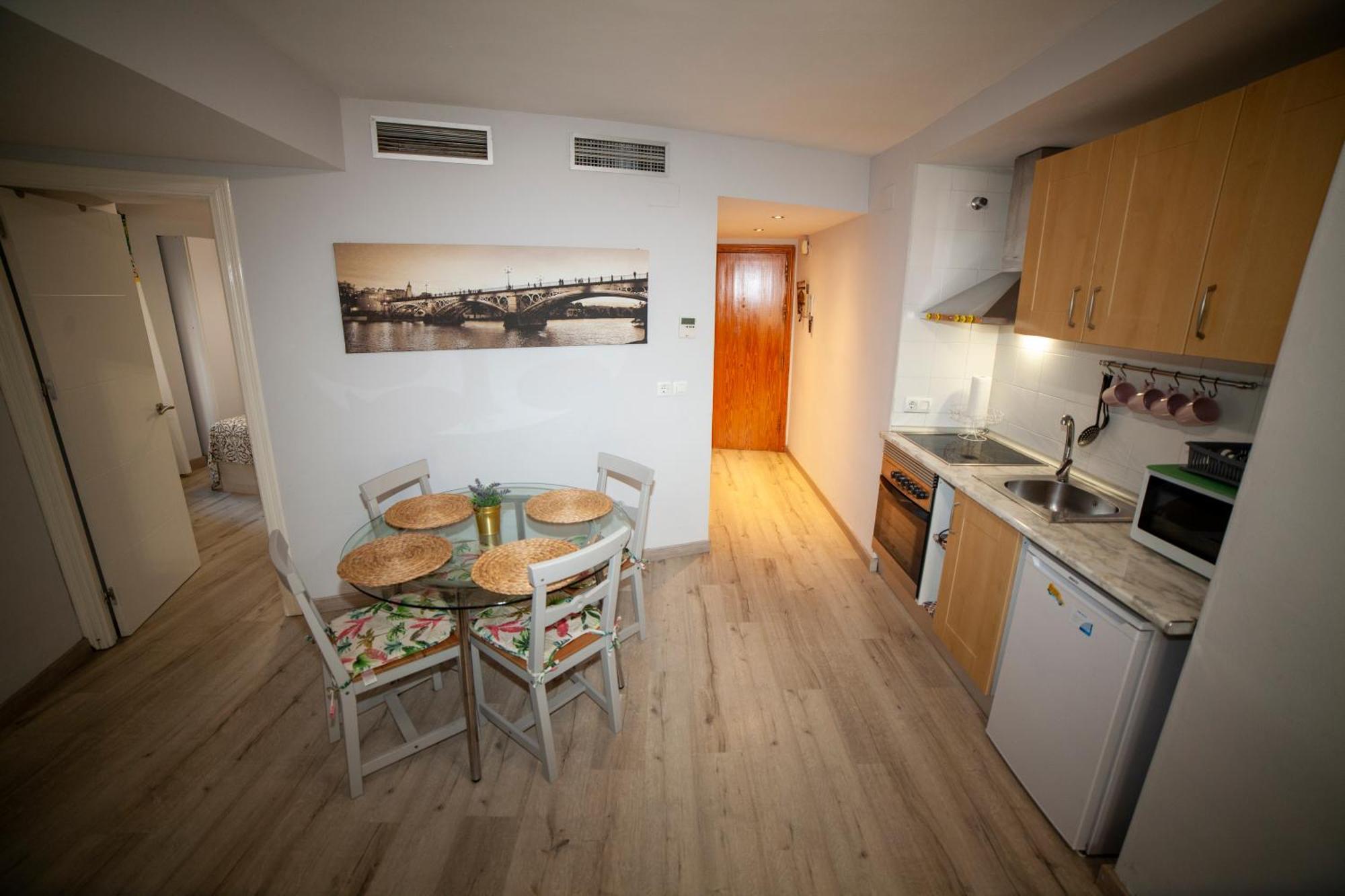 Apartamento Fedelena Siviglia Esterno foto