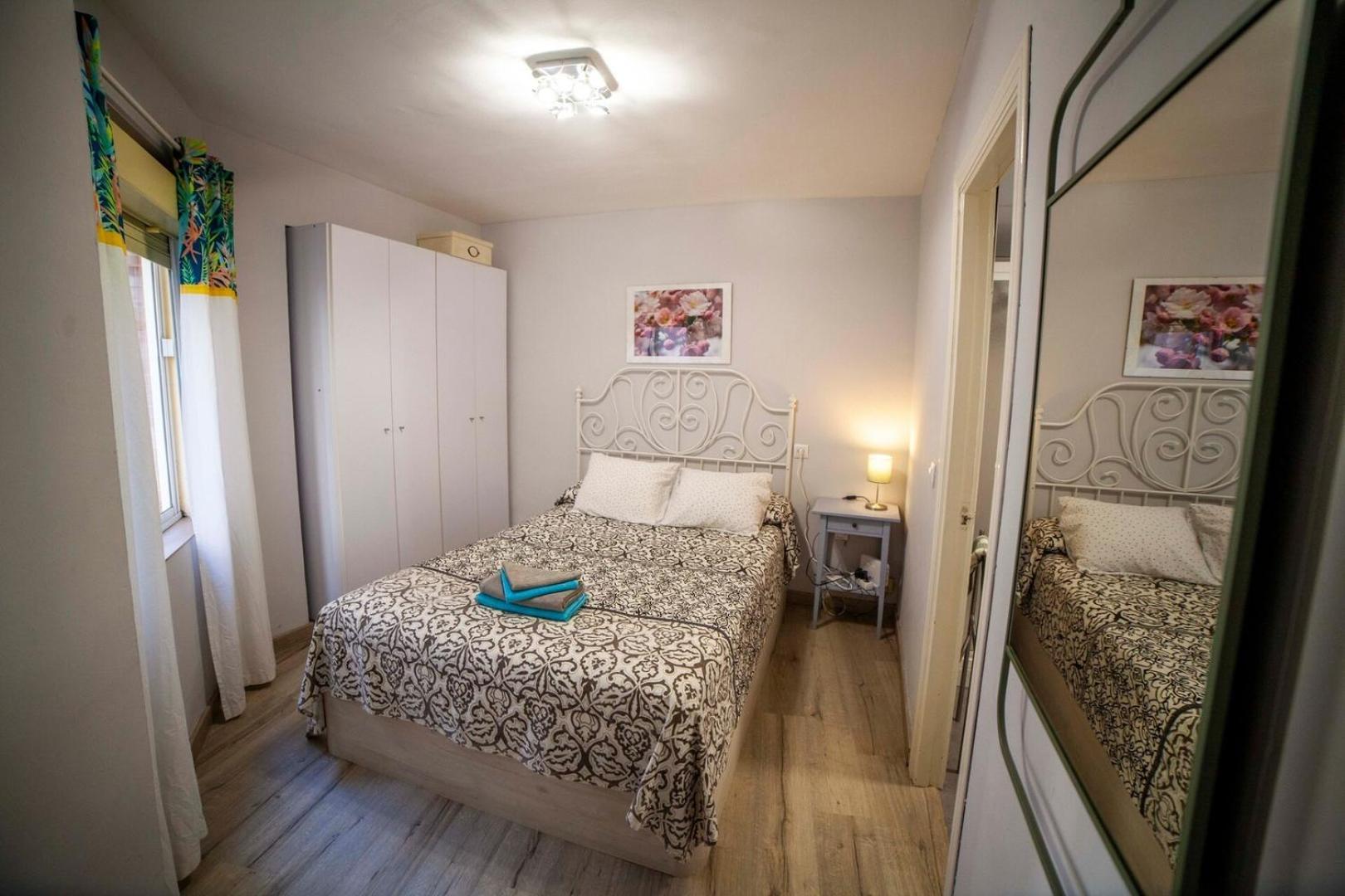 Apartamento Fedelena Siviglia Esterno foto